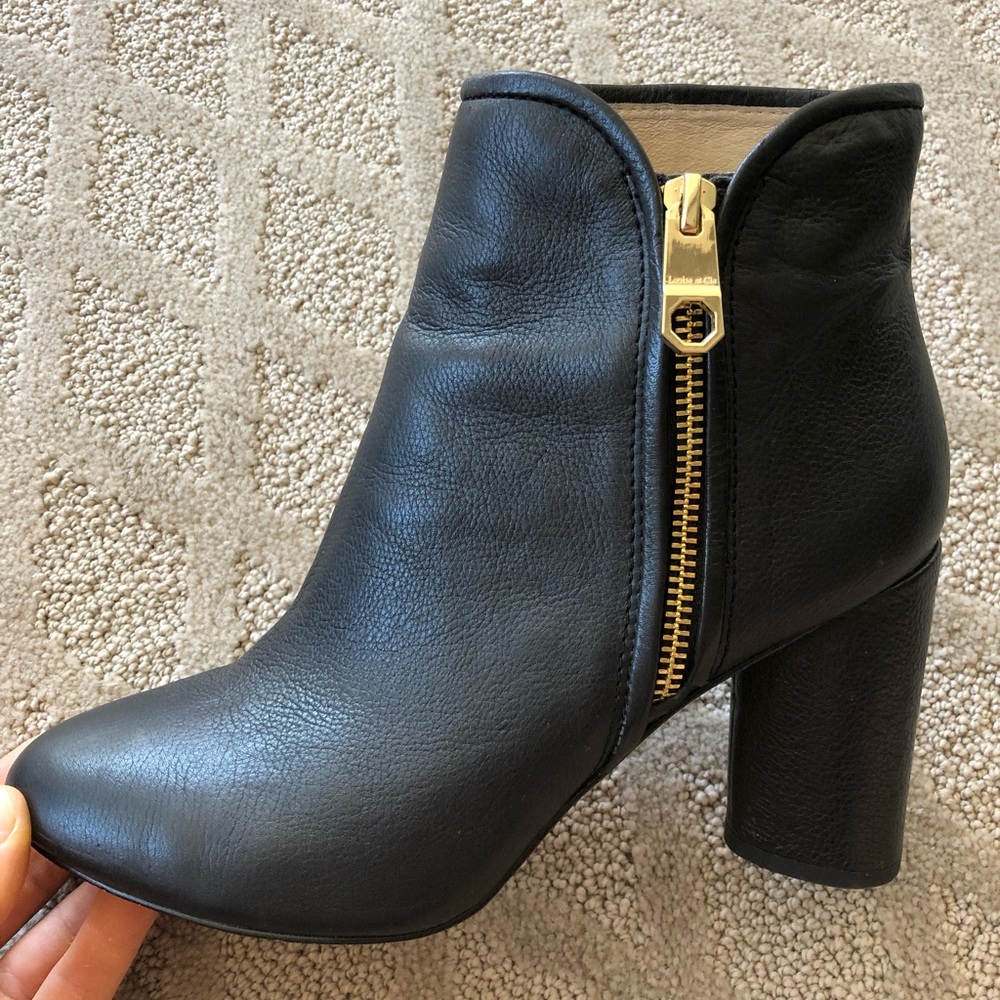 Black Louise et Cie ankle boots. So comfortable!